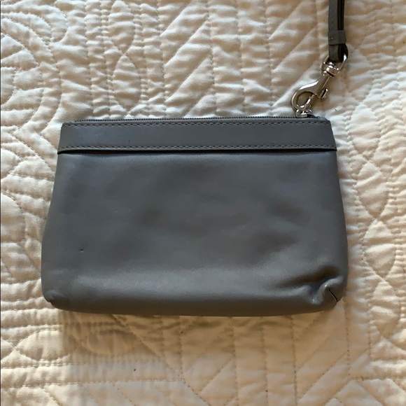 Mini Coach Wristlet/Clutch - Picture 2 of 4